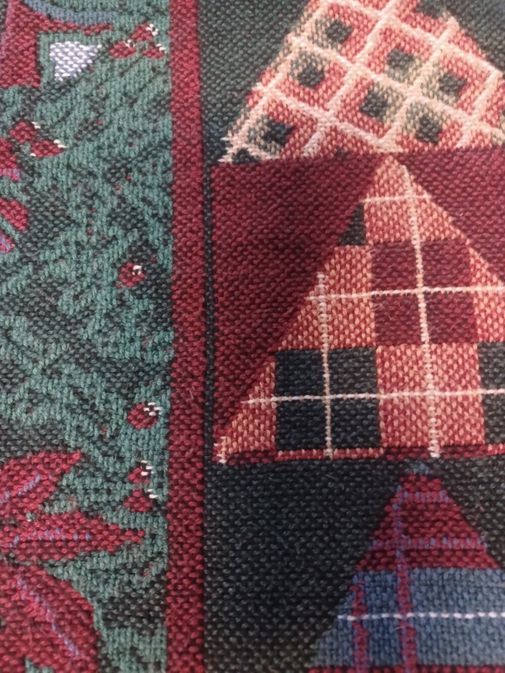L.L. Bean Holiday Tree Skirt Approximately 50" Square Red Green Gold - Picture 5 of 6